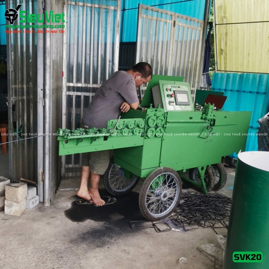 Máy bẻ đai sắt SVK20 giao thuê tháng