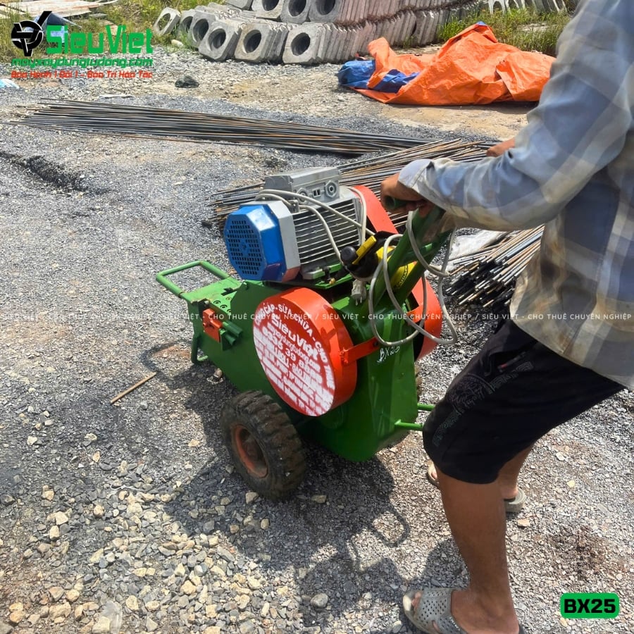 Máy cắt sắt bánh xe BX25 giao thuê tháng