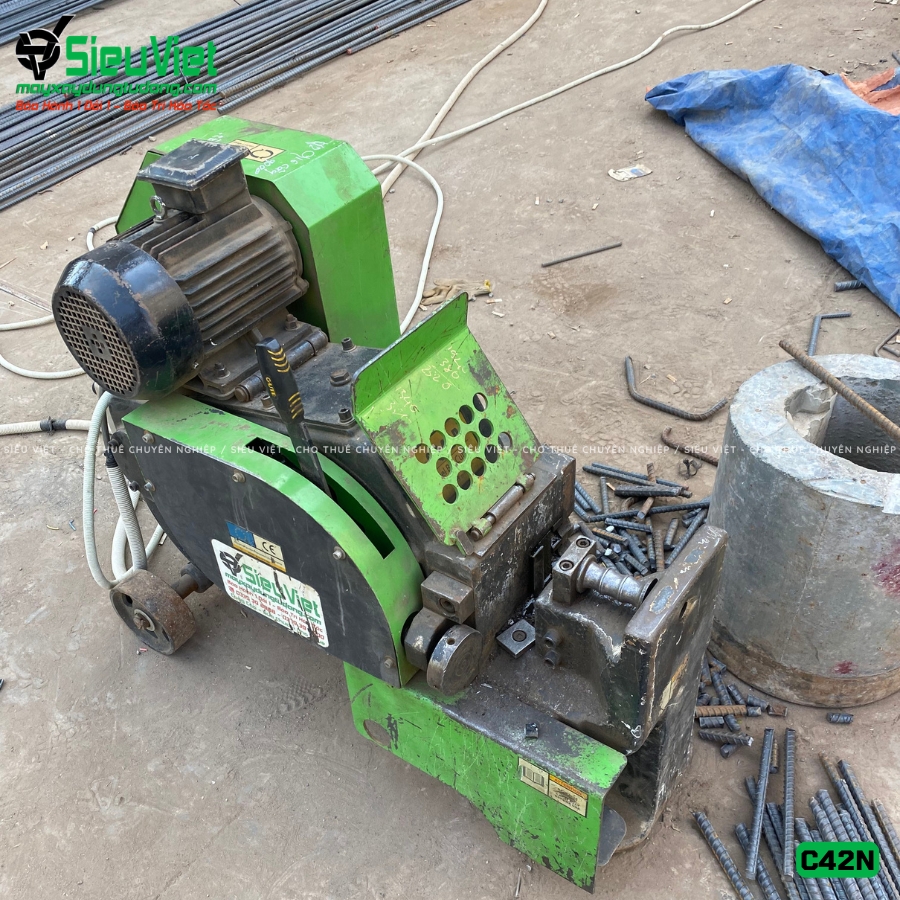 Máy cắt sắt C42N giao thuê tháng