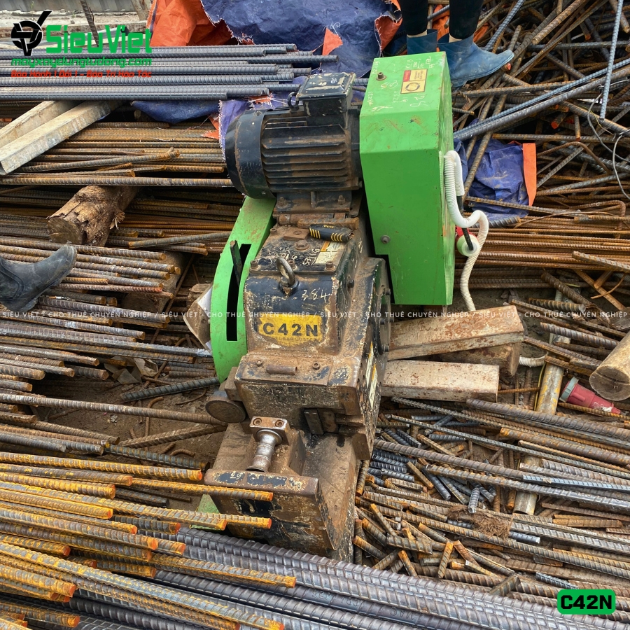 Máy cắt sắt C42N giao thuê tháng