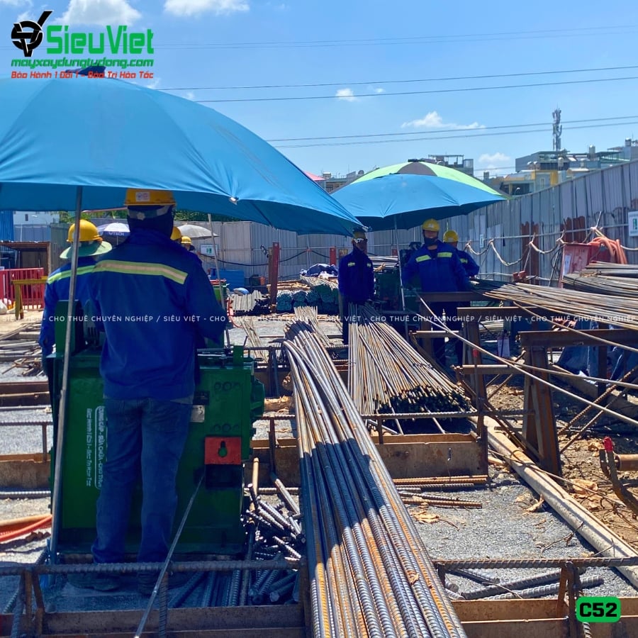 Máy cắt sắt C52 Nhật Bản bàn giao