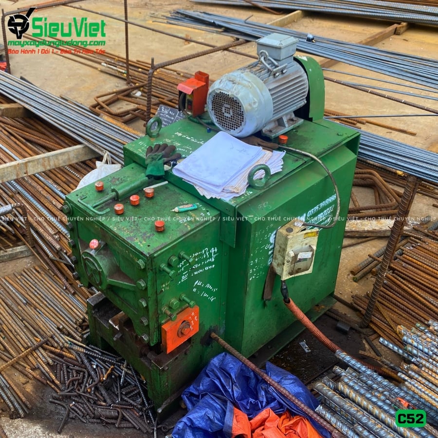 Máy cắt sắt C52 Nhật Bản bàn giao