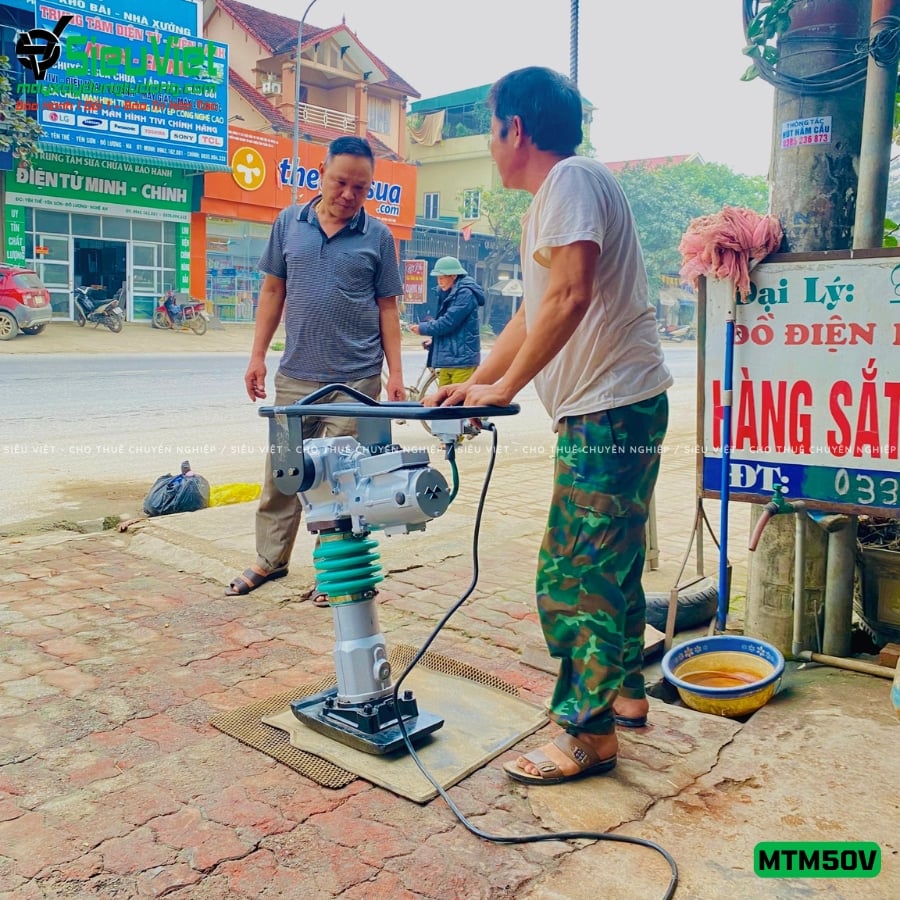 Máy đầm cóc điện MTM50V Mikasa Nhật Bản cũ bàn giao