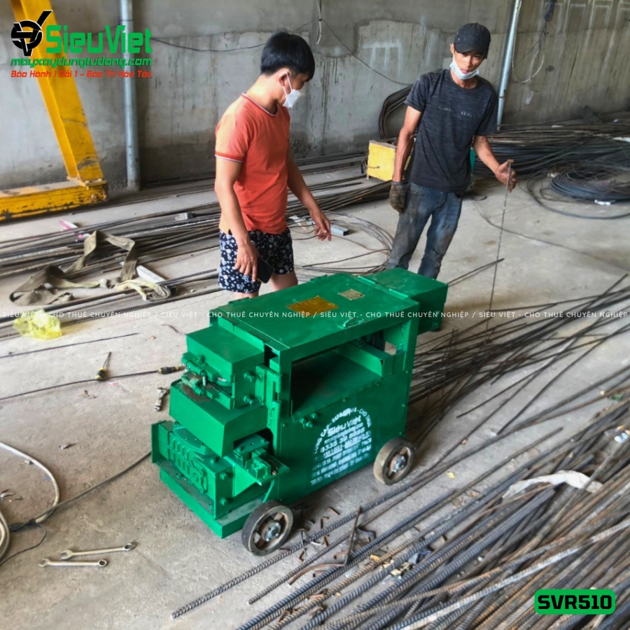 Máy duỗi sắt phế liệu SVR510 bàn giao