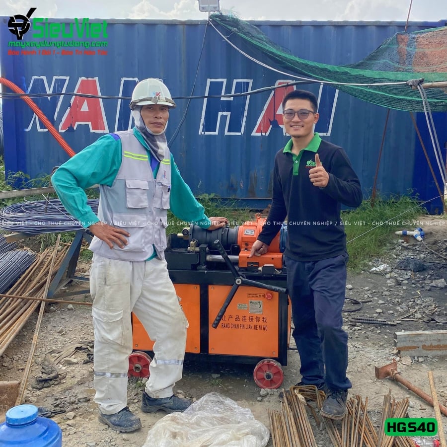 Máy tiện ren HGS40 bàn giao