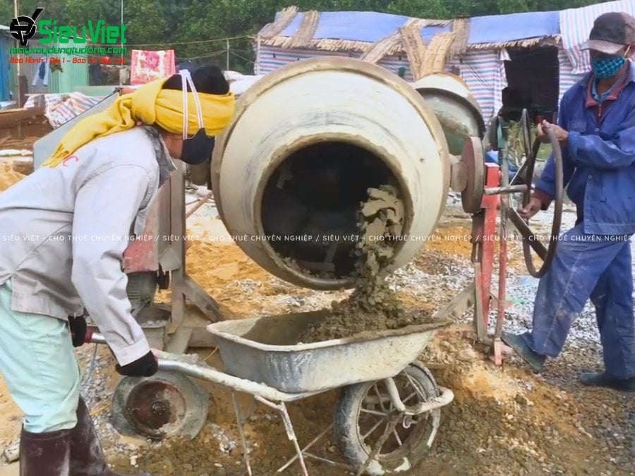 Máy trộn bê tông