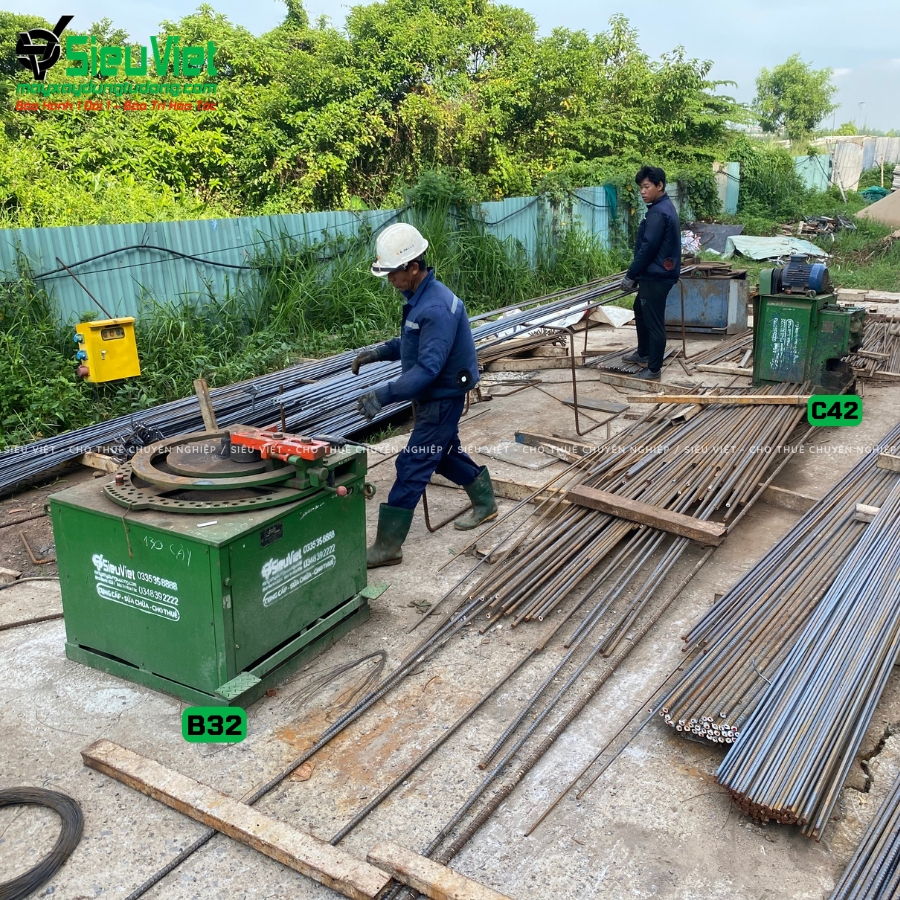 Máy uốn sắt B32 Nhật Bản bàn giao