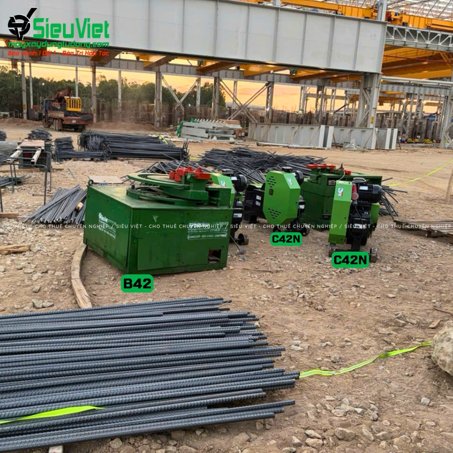 Máy uốn sắt B42 giao thuê tháng