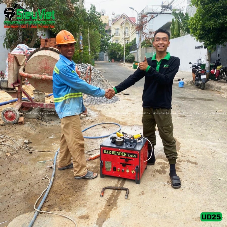 Máy uốn sắt phi 25 Hàn Quốc UD25 cũ bàn giao
