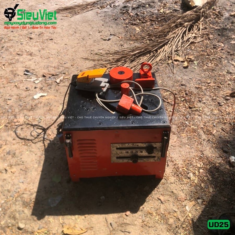 Máy uốn sắt UD25 giao thuê tháng