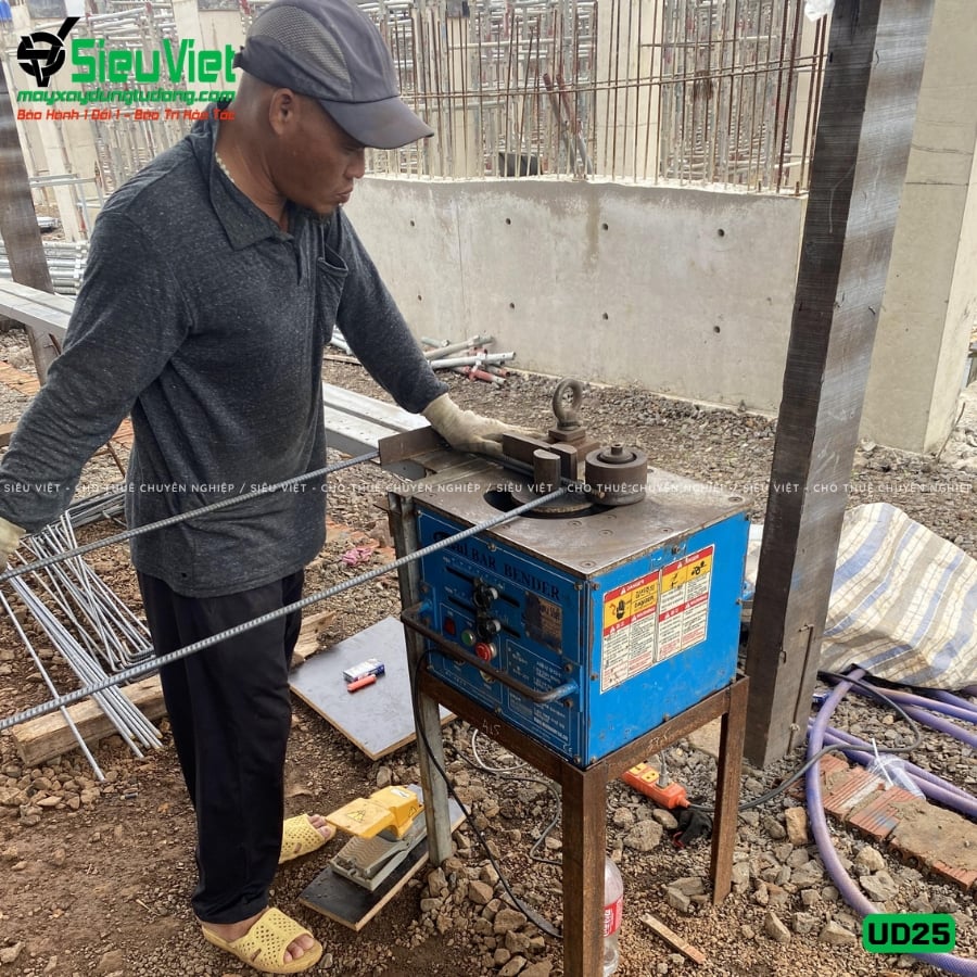 Máy uốn sắt UD25 giao thuê tháng