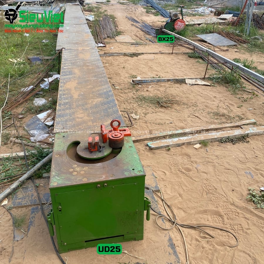 Máy uốn sắt UD25 giao thuê tháng