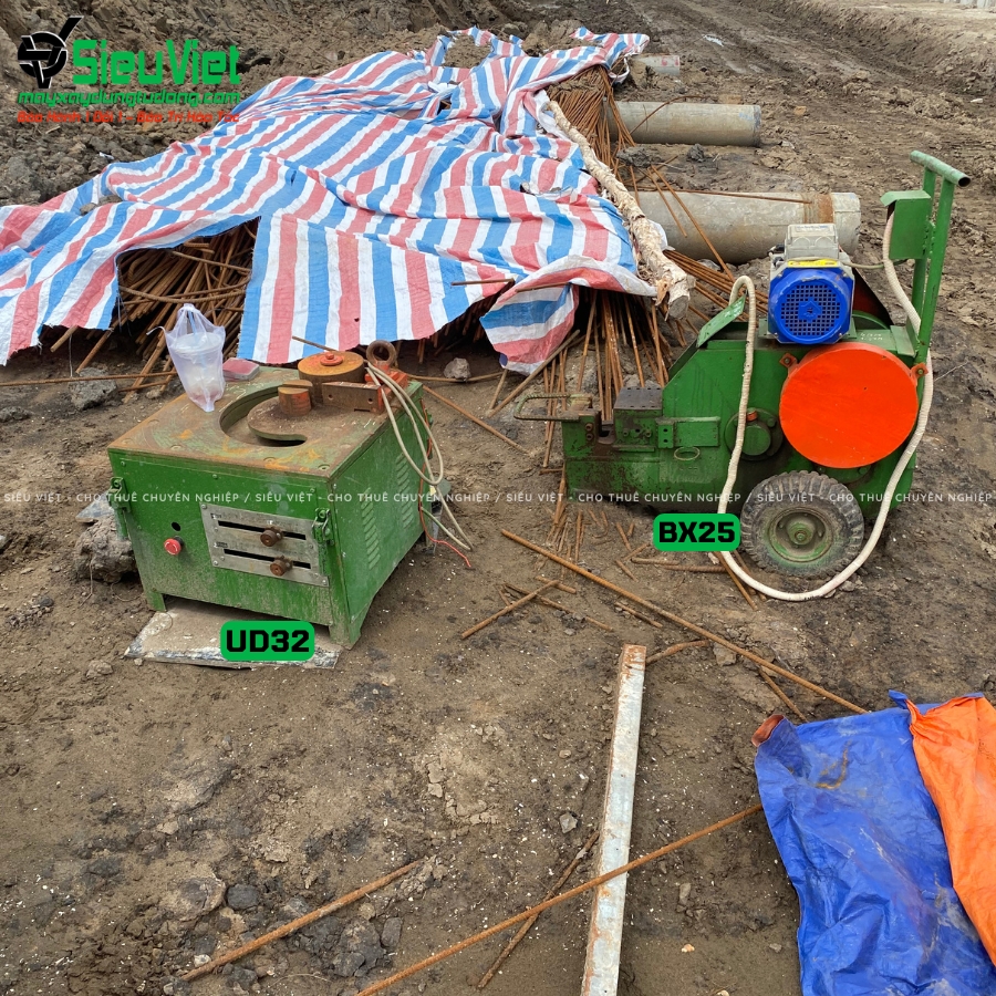 Máy uốn sắt phi 32 Hàn Quốc cũ bàn giao