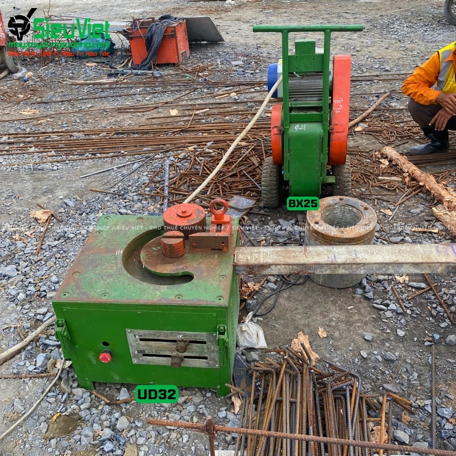 Máy uốn sắt UD32 giao thuê tháng