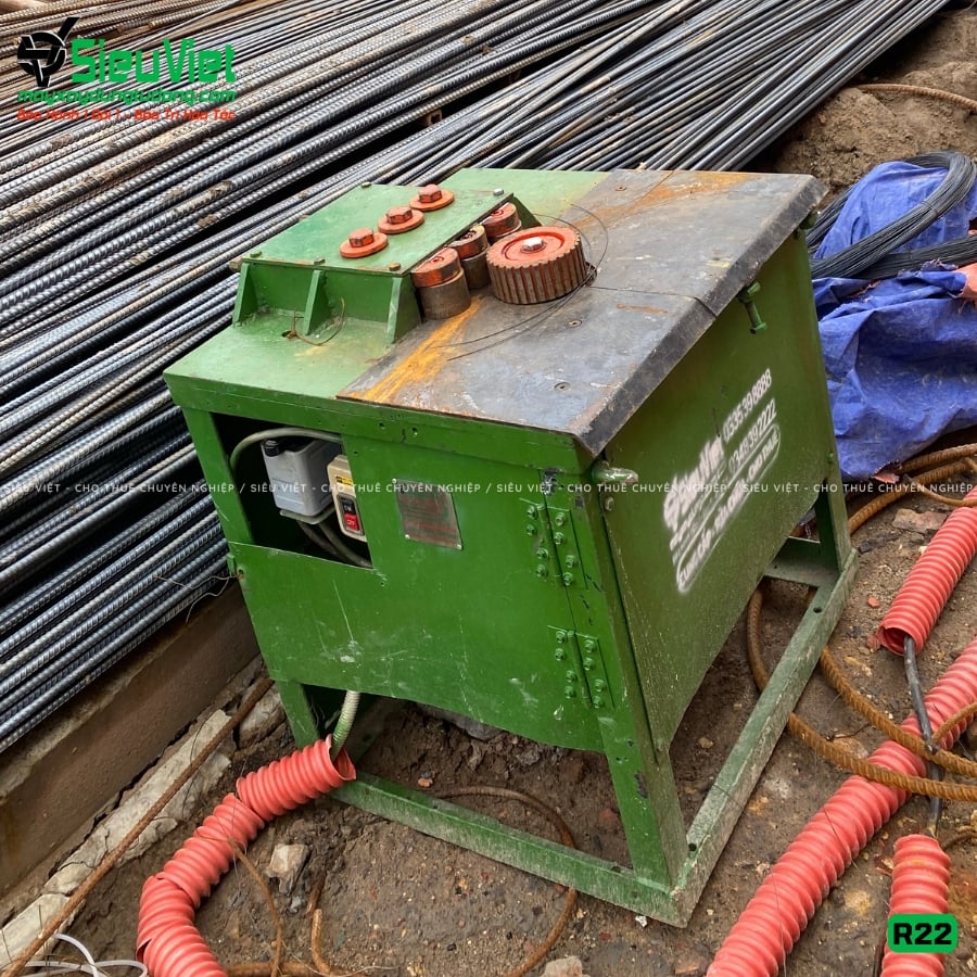 Máy uốn thép tròn R22 Nhật Bản cũ bàn giao