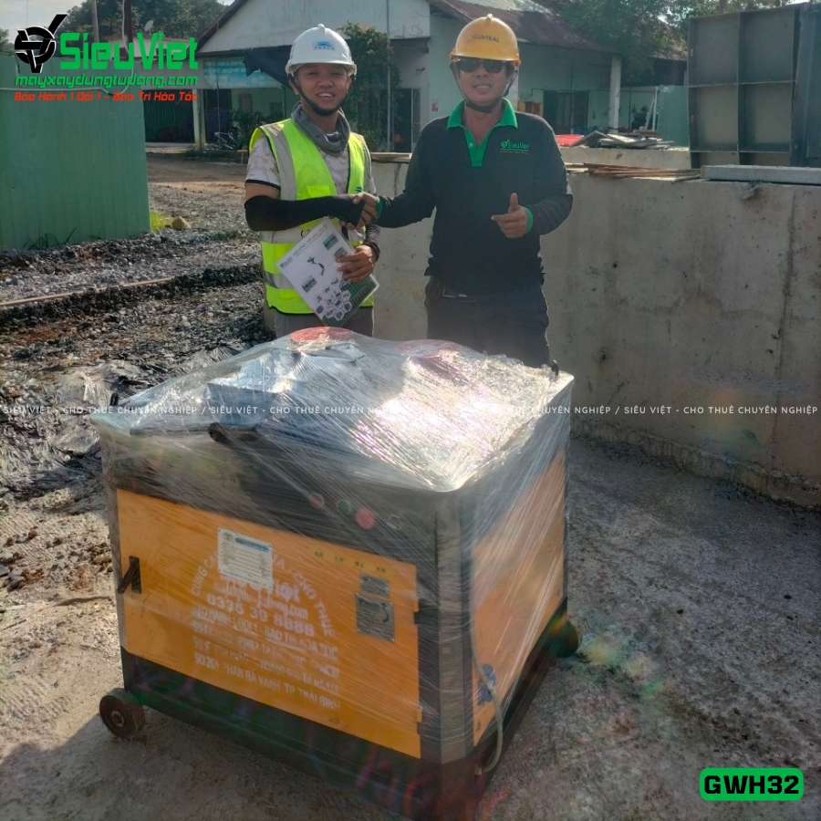 Máy uốn tròn sắt xây dựng GWH32 bàn giao
