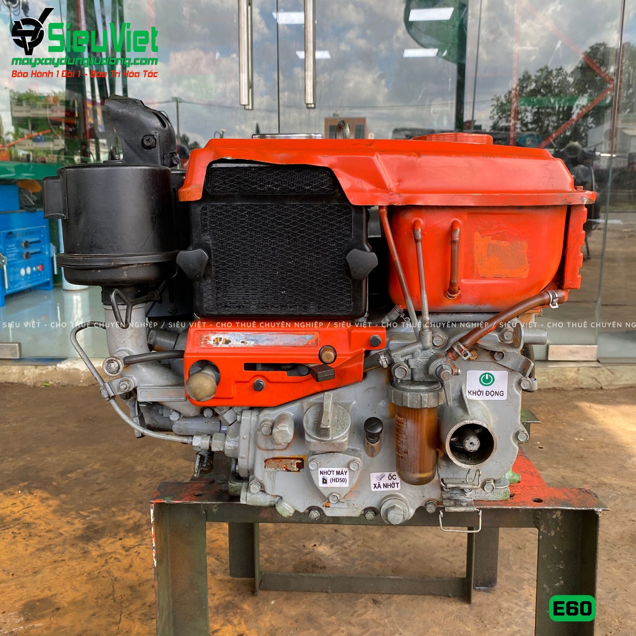 Động cơ diesel Kubota E60 Nhật Bản