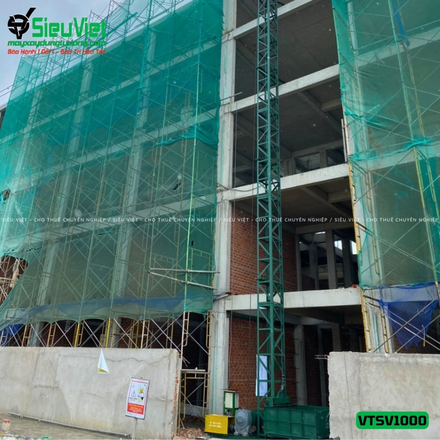 Vận thăng nâng hàng 1000Kg cao 21m giao thuê