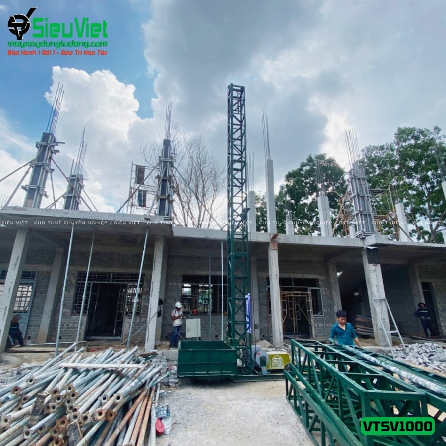Vận thăng nâng hàng 1000Kg cao 21m giao thuê