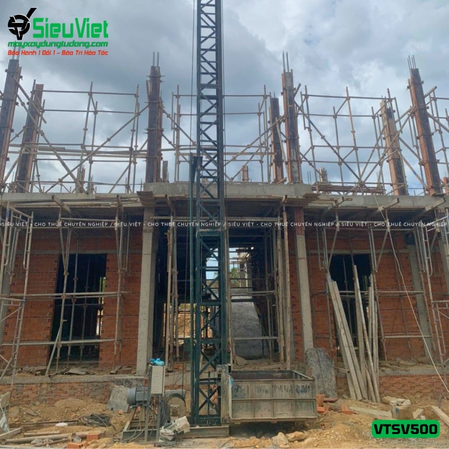Vận thăng nâng hàng 500Kg cao 12m giao thuê
