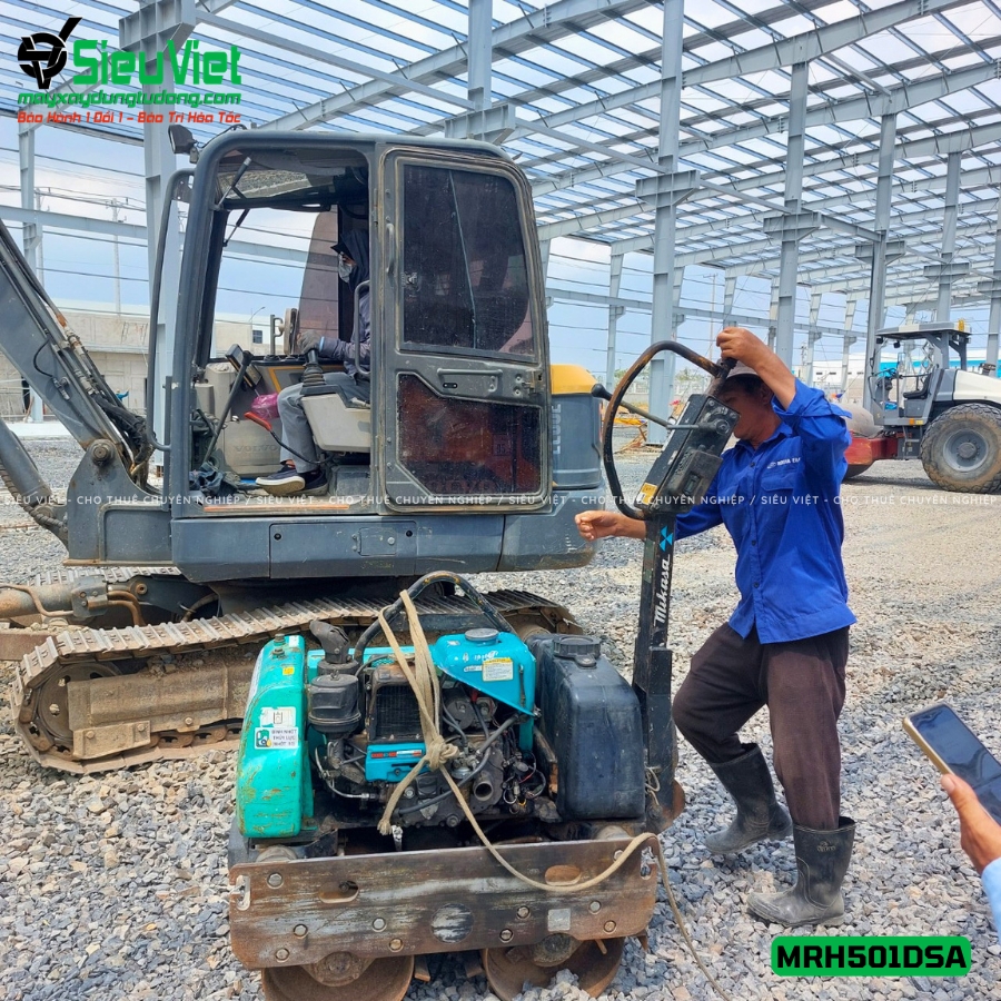 Xe lu dắt tay Mikasa MRH501DSA bàn giao