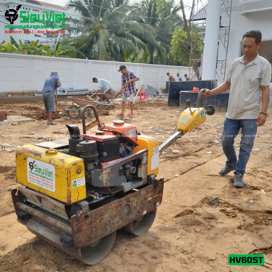 Xe lu dắt tay Sakai HV60ST bàn giao