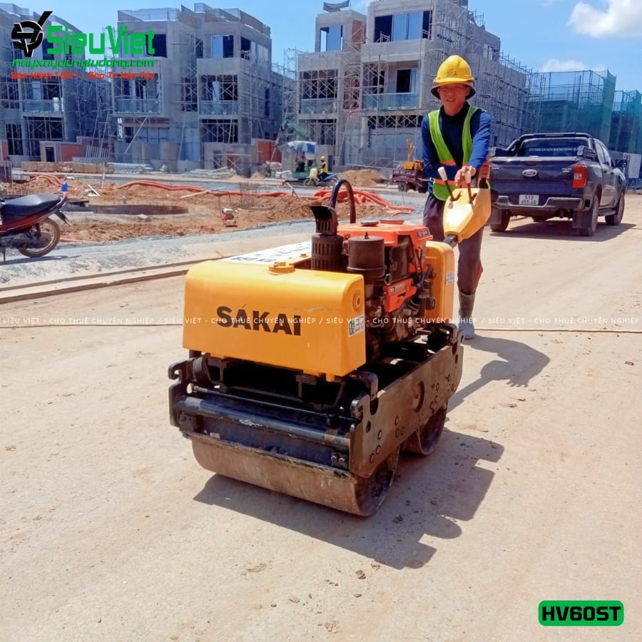 Xe lu dắt tay Sakai HV60ST bàn giao