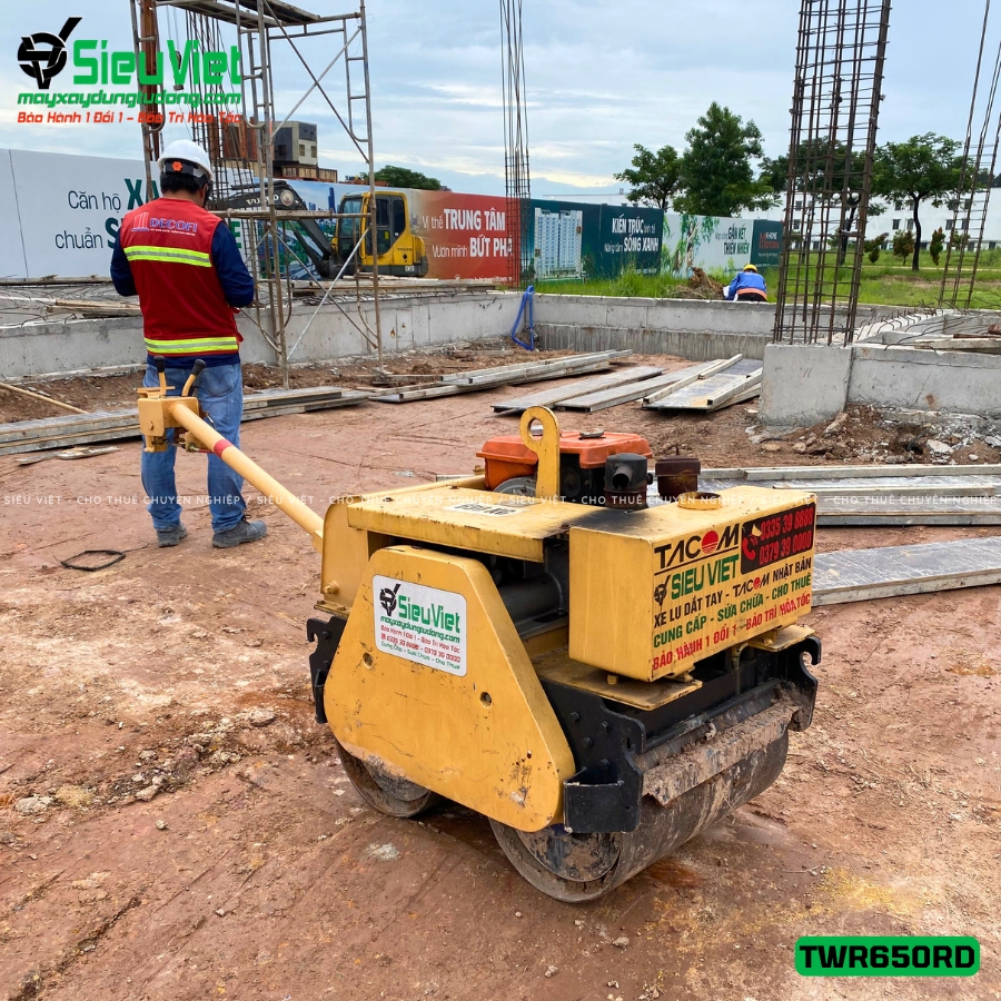 Xe lu dắt tay Tacom TWR650RD bàn giao