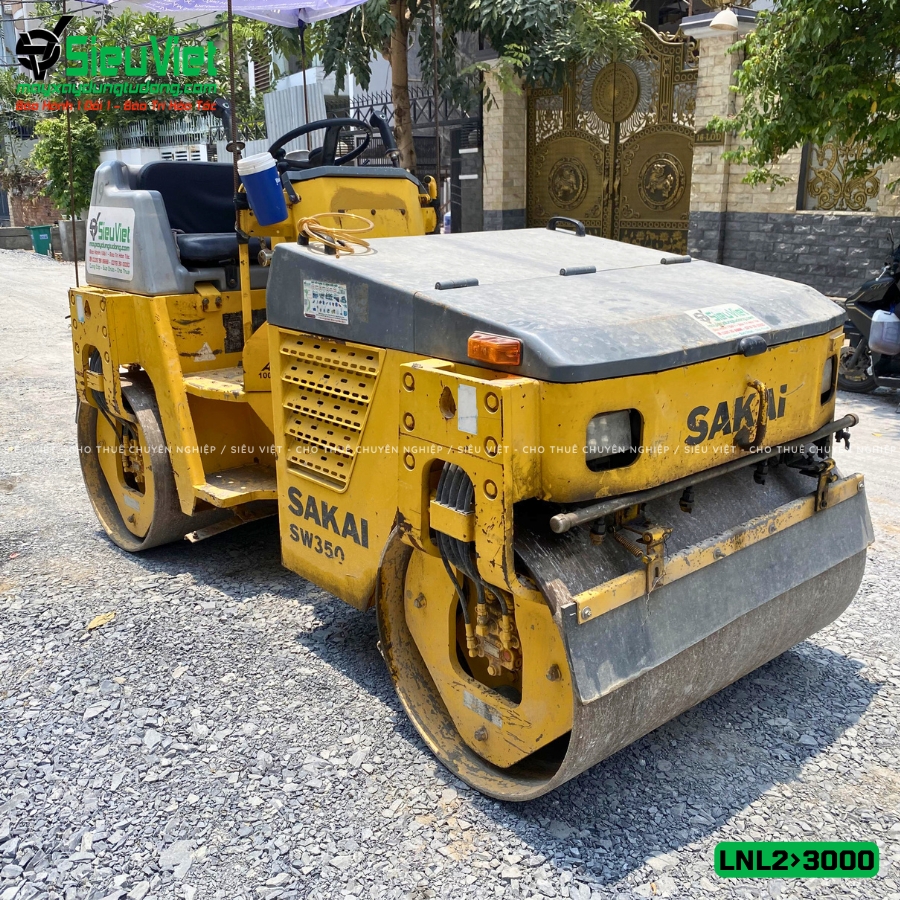 Xe lu rung 2 - 3 tấn giao thuê ngày