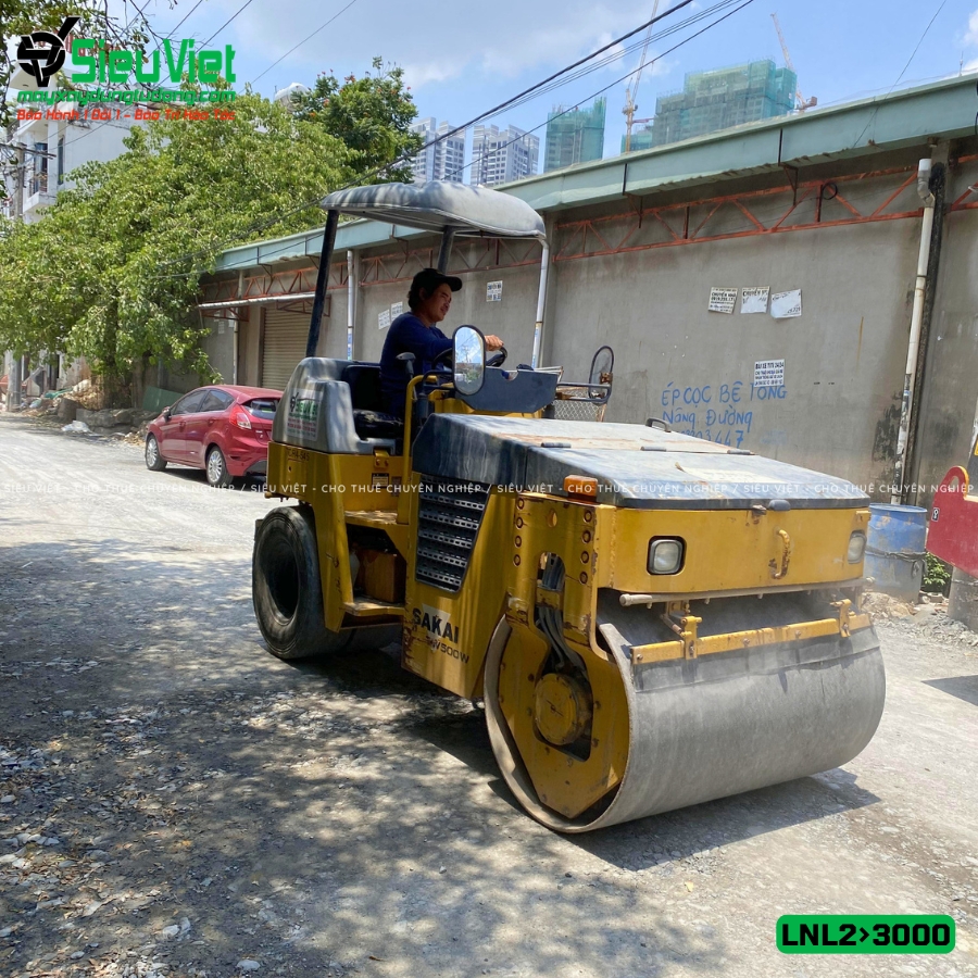 Xe lu rung 2 - 3 tấn giao thuê ngày