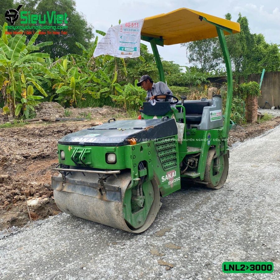 Xe lu rung 2- 3 tấn giao thuê tháng