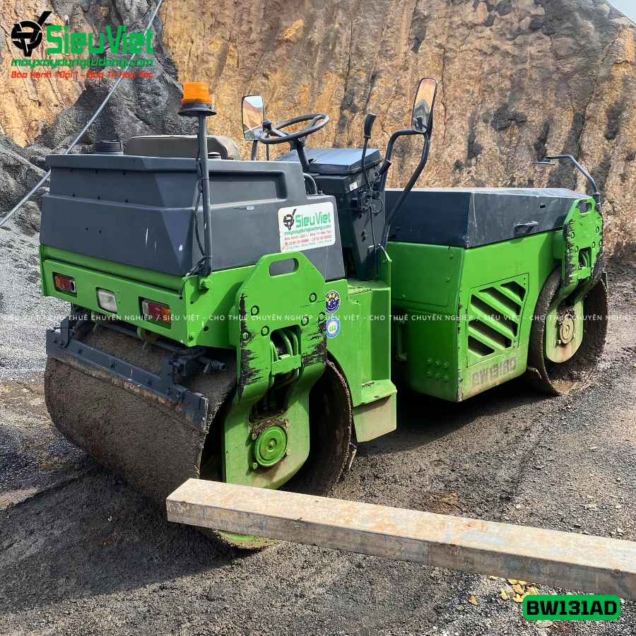 Xe lu rung nhỏ Bomag BW131AD giao bán tại Đồng Nai