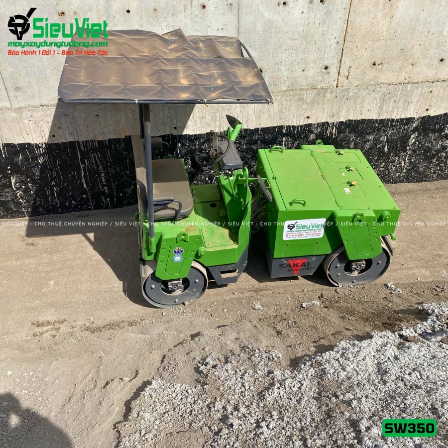 Xe lu rung nhỏ Sakai SW350 bàn giao
