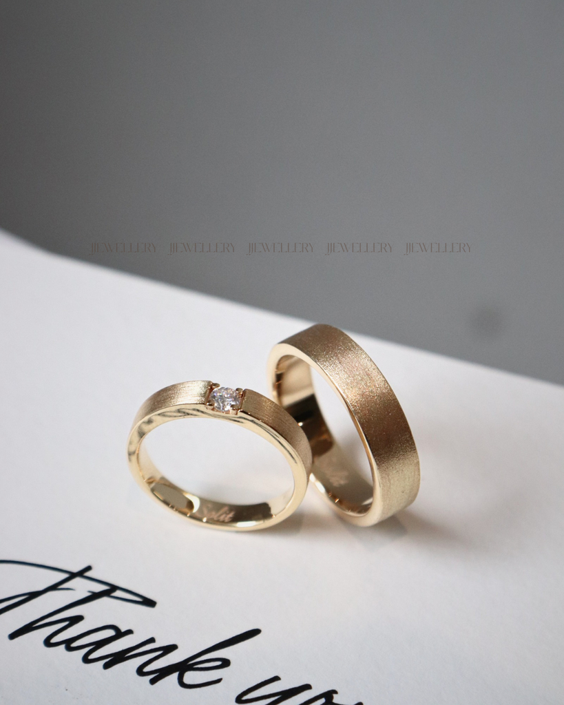 NHẪN CƯỚI VÀNG 14K CÓ BỊ NGẢ MÀU KHÔNG?