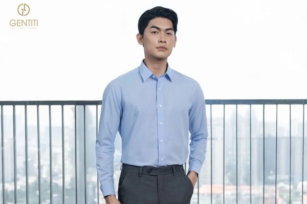 THÁI TUẤN RA MẮT DÒNG THỜI TRANG CÔNG SỞ - SMART BASIC