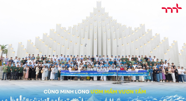 Những khoảnh khắc đáng nhớ tại Họp mặt khách hàng niên vụ 2025-2026