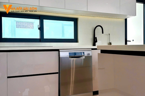 Tủ bếp nhựa Picomat là gì và cấu tạo đặc biệt