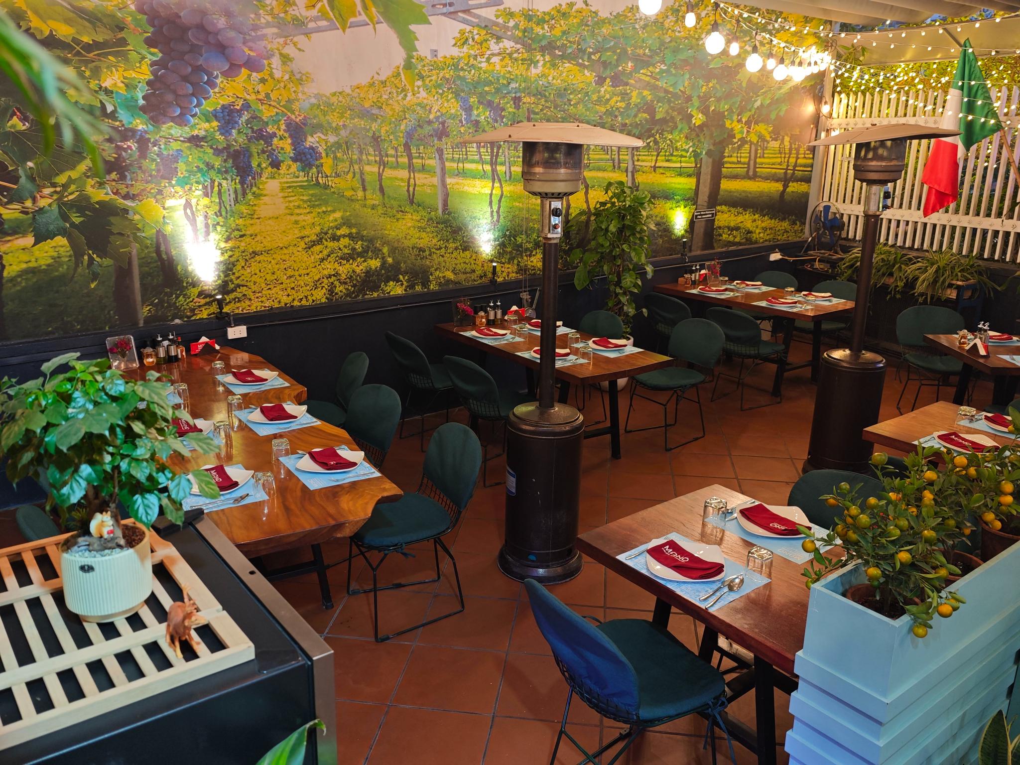 MANO Italian: Góc nhỏ lãng mạn giữa lòng Tây Hồ, Hà Nội