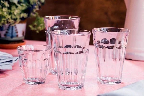ĐỒ THỦY TINH BẠN ĐANG DÙNG CÓ CHỨA CHÌ KHÔNG? 4 MẸO KIỂM TRA ĐƠN GIẢN TẠI NHÀ