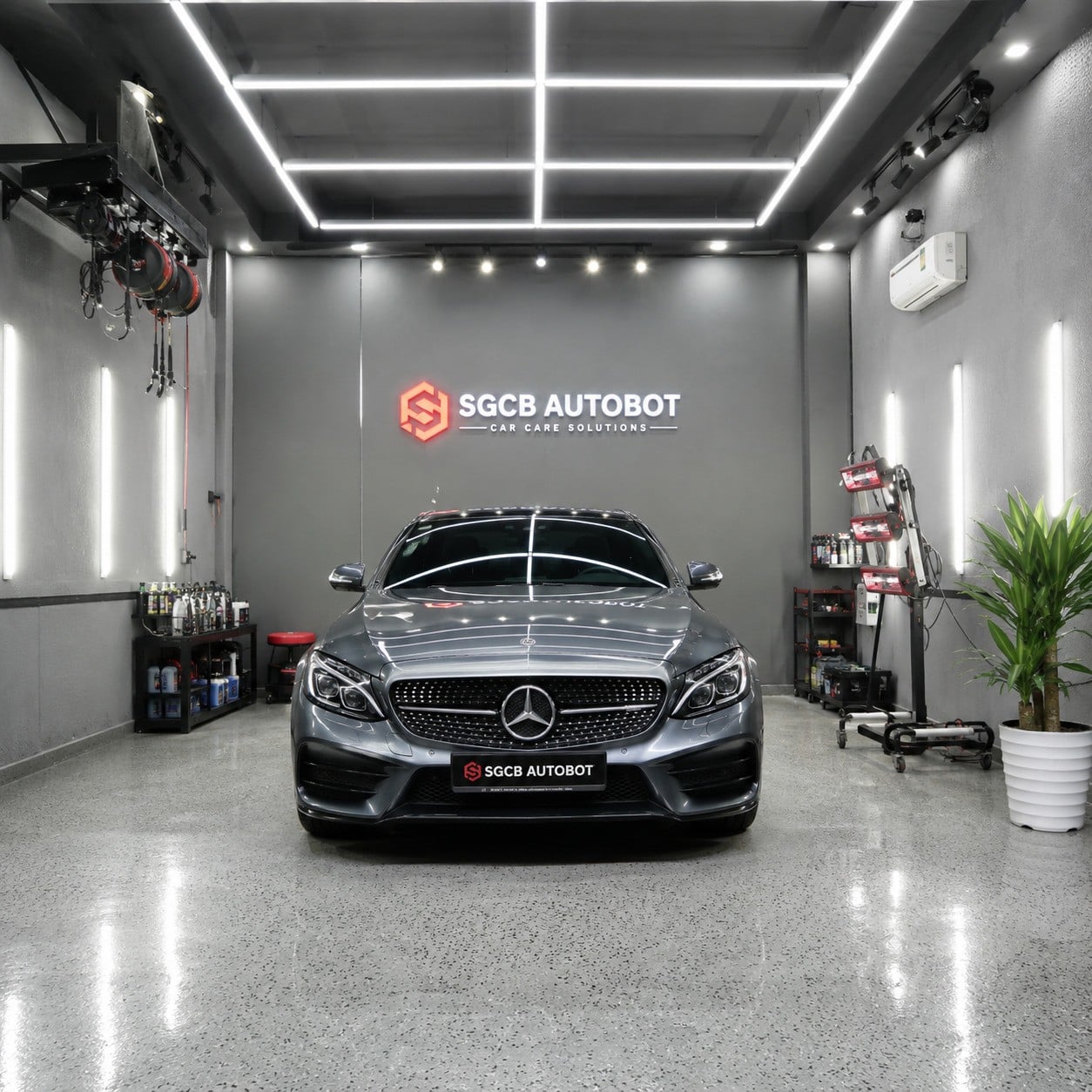 Tại sao garage và showroom bắt buộc phải đầu tư khu chụp ảnh xe chuyên nghiệp?