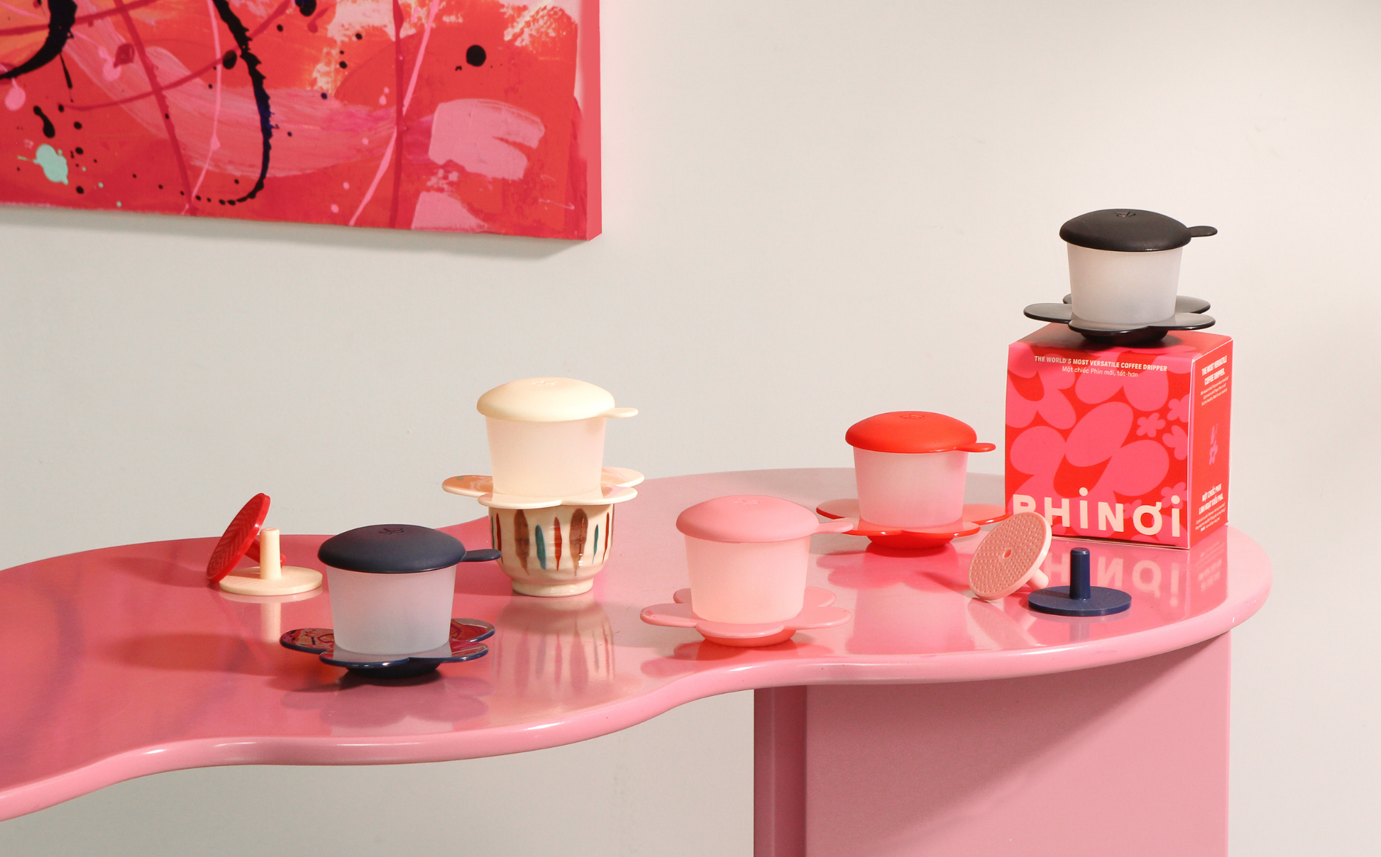 PHINƠI khác các dụng cụ pha thủ công khác ở điểm nào?