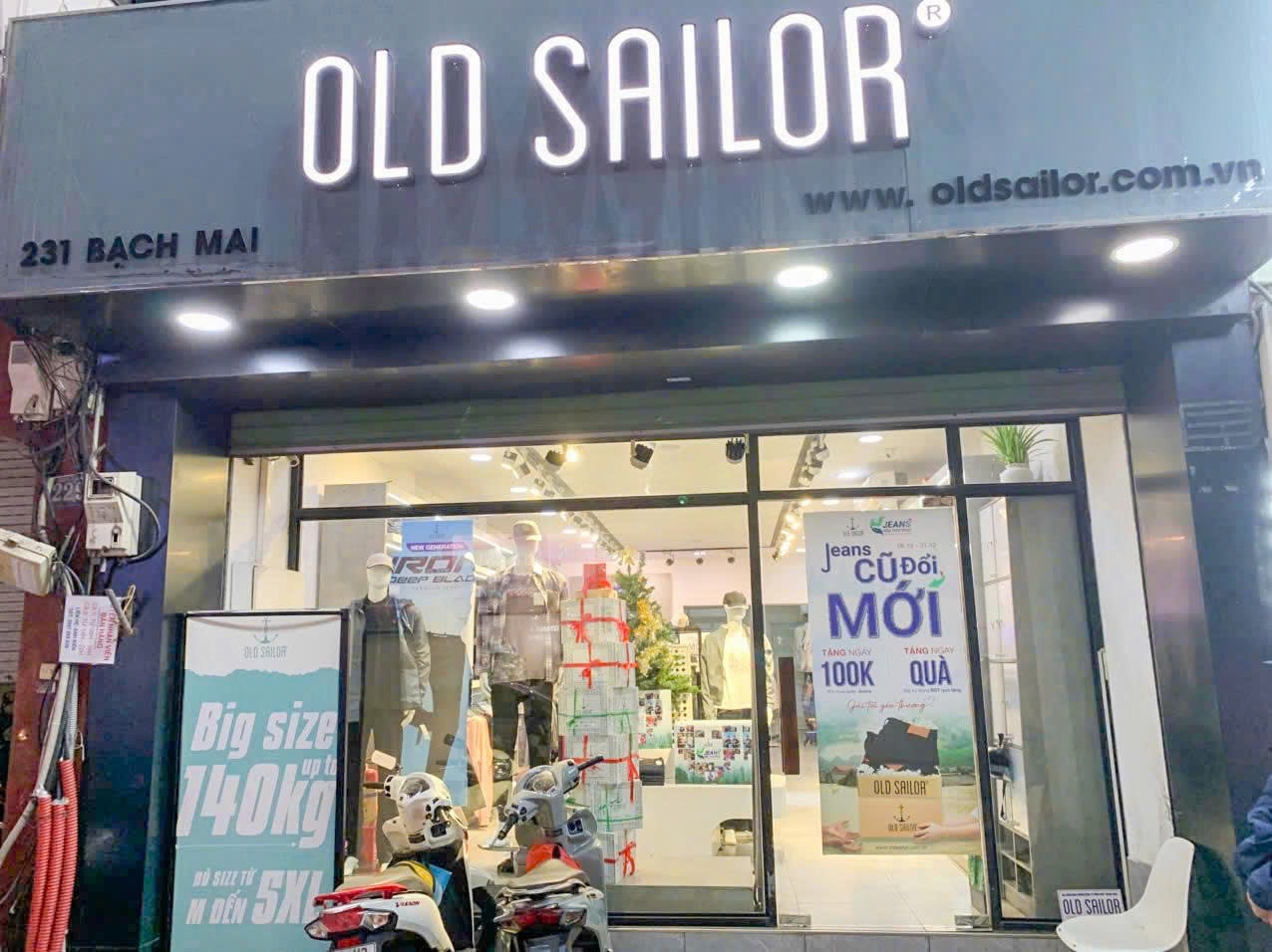 STORE UPDATE – GIÁNG SINH ẤM, TRAO ĐI YÊU THƯƠNG