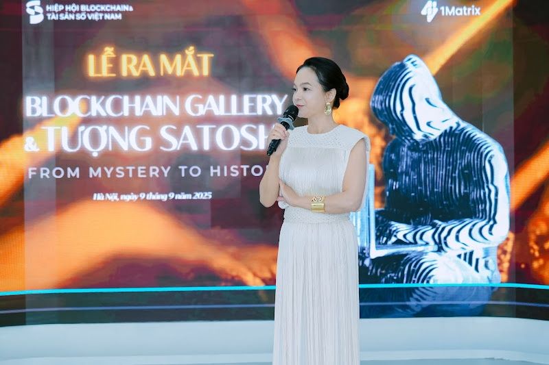 Tượng Satoshi thứ 5 trên thế giới chính thức về Việt Nam