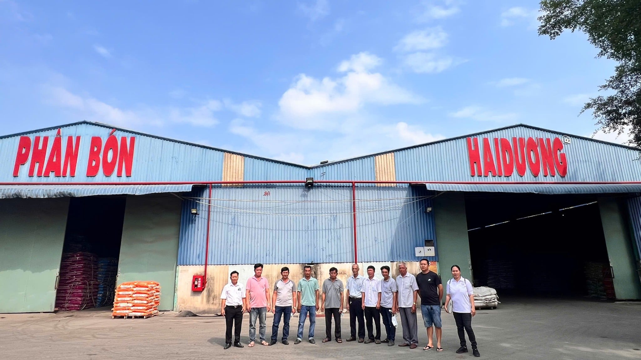 ĐÓN TIẾP ĐOÀN NÔNG DÂN XÃ TÂN KHAI ĐỒNG NAI THAM QUAN, TRAO ĐỔI KỸ THUẬT TẠI NHÀ MÁY