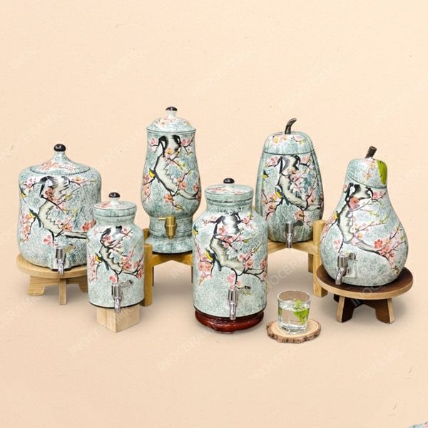 Bình đựng nước vẽ tay vòi inox Bát Tràng để bàn