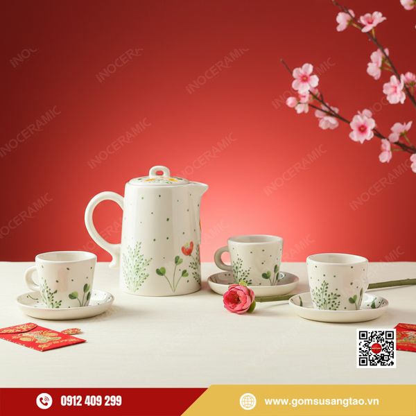 Bộ bình nước Indochine Sắc Xuân gốm sứ Bát Tràng làm quà Tết