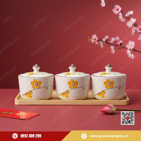 Bộ khay mứt hoa mai gốm sứ Bát Tràng họa tiết mai vàng vẽ tay