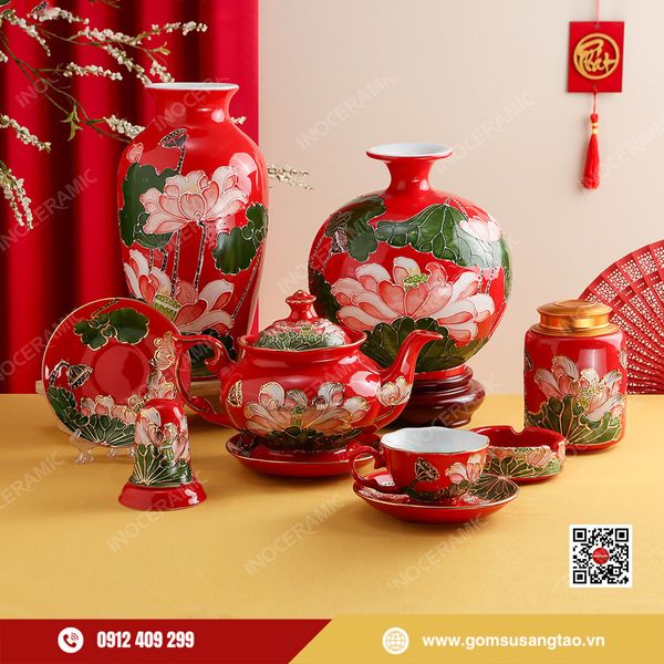 Bộ sưu tập Hồng Liên Cát Tường gốm sứ Bát Tràng làm quà Tết phong thủy cao cấp.