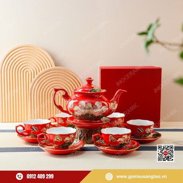 Bộ ấm chén trà gốm sứ Bát Tràng Liên Hoa Cát Tường men đỏ ánh vàng.