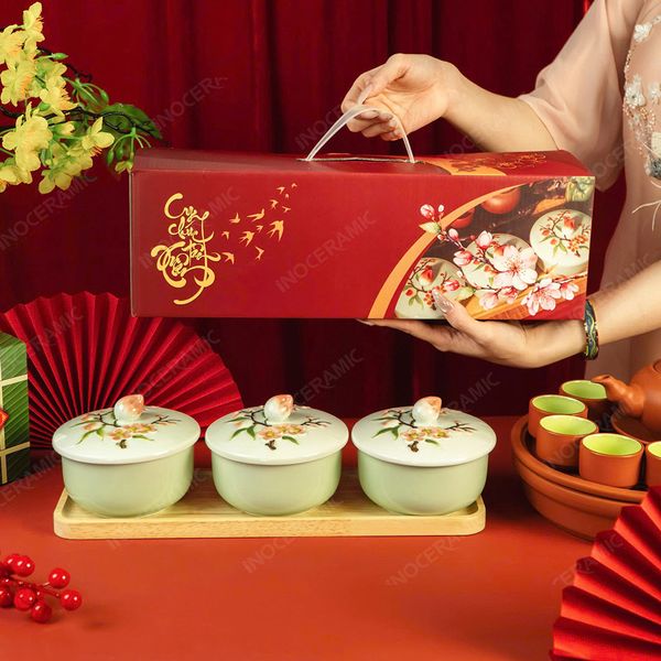 Hộp khay hũ đựng mứt Tết hoa đào gốm Bát Tràng in logo sắc nét